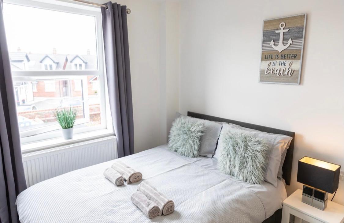 Guest house Megs Island Cleethorpes